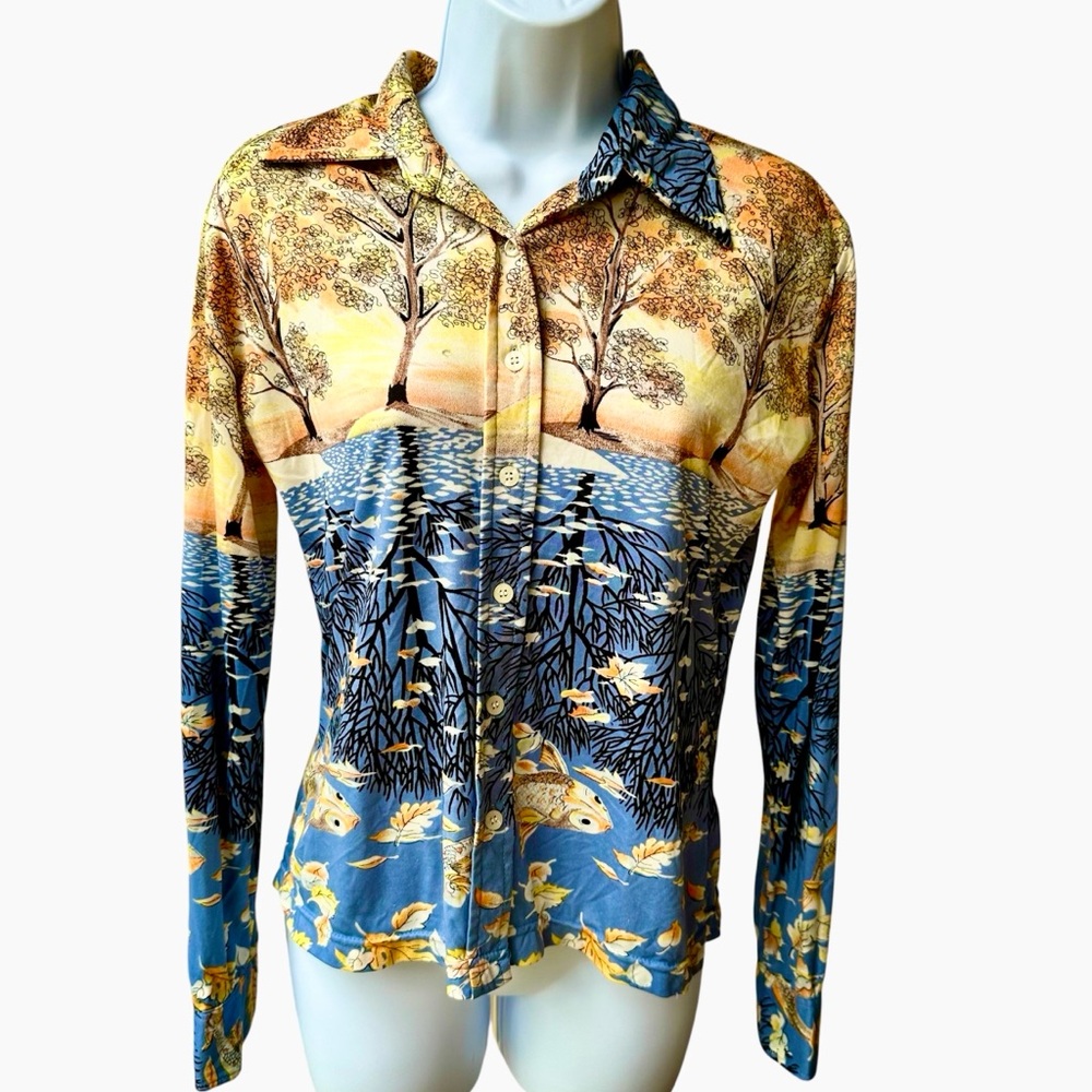 8 Track Multicolor Artistic Blouse
